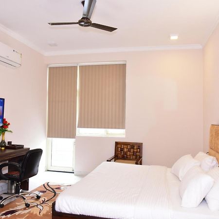 Arkaya Inn Gurgaon Esterno foto